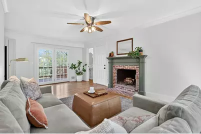 384 Lamplighter Lane SE, Marietta, GA 30067 - Photo 11