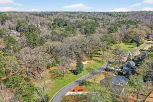 384 Lamplighter Ln SE, Marietta, GA 30067 - Photo 35