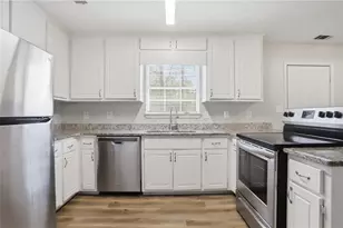 32 Bay Cove Dr, Stockbridge, GA 30281 - Photo 11