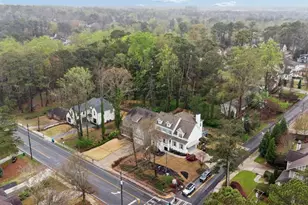 2561 Thompson Rd NE, Brookhaven, GA 30319 - Photo 43