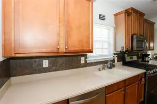 4011 Oak Field Dr, Loganville, GA 30052 - Photo 13