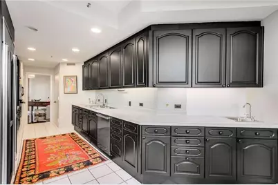 2660 Peachtree Road NW #14B, Atlanta, GA 30305 - Photo 5