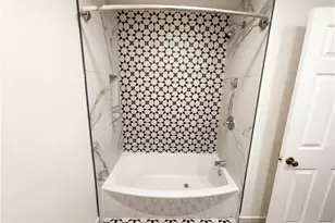 3186 Laurel Way, Snellville, GA 30078 - Photo 17