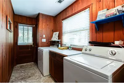 4061 Lower Roswell Road, Marietta, GA 30068 - Photo 37