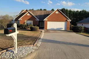 3520 Stagecoach Pass, Ellenwood, GA 30294 - Photo 1