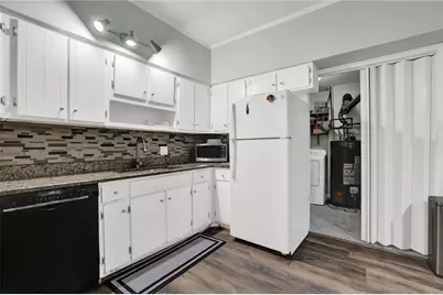 3825 Lavista Road #O1, Tucker, GA 30084 - Photo 17