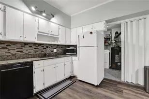 3825 Lavista Rd, Tucker, GA 30084 - Photo 17