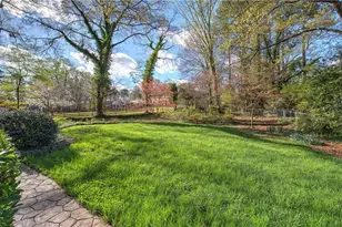 27 Walnut Dr, Cartersville, GA 30120 - Photo 67