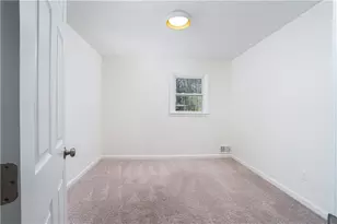 311 Lynnwood Dr, Woodstock, GA 30188 - Photo 7