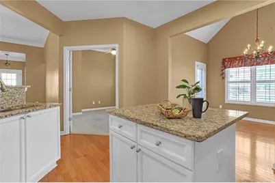 137 Glens Drive, Woodstock, GA 30188 - Photo 11