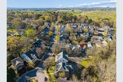 2165 Parkview Run, Atlanta, GA 30318 - Photo 11