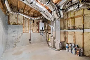 2165 Parkview Run, Atlanta, GA 30318 - Photo 23