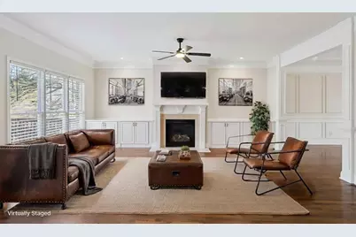 2165 Parkview Run, Atlanta, GA 30318 - Photo 7