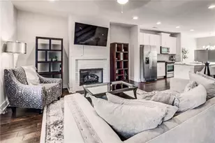 3793 Oxford Cir, Atlanta, GA 30340 - Photo 9