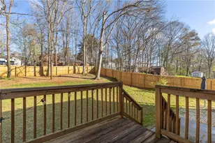 1389 Ashbrook Dr, Lawrenceville, GA 30043 - Photo 25