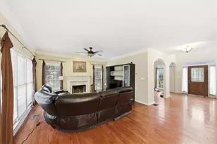 110 Varsailles Pl, Ellenwood, GA 30294 - Photo 11