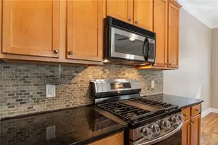 267 Carlyle Park Dr NE, Atlanta, GA 30307 - Photo 15