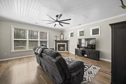 810 Cotton Creek Drive, Canton, GA 30115 - Photo 9