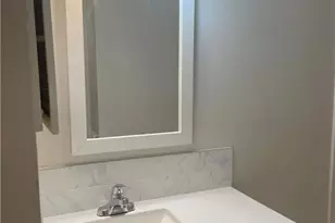 398 Prince of Wales, Stone Mountain, GA 30083 - Photo 7