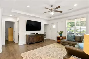 1266 Almont Dr SW, Atlanta, GA 30310 - Photo 7