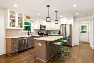 1266 Almont Dr SW, Atlanta, GA 30310 - Photo 3