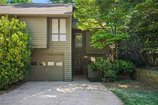 1016 Creatwood Cir, Smyrna, GA 30080 - Photo 3