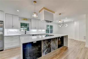 2181 Juanita St, Decatur, GA 30032 - Photo 9