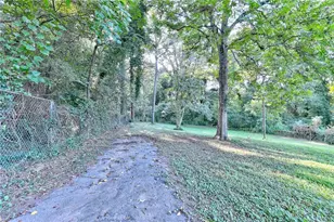 2181 Juanita St, Decatur, GA 30032 - Photo 19