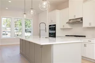 2690 Evers Dr NE, Marietta, GA 30066 - Photo 9