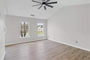 3852 Shenfield Dr, Union City, GA 30291 - Photo 19