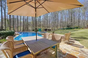 235 Oak Leaf Cir, Roswell, GA 30075 - Photo 41