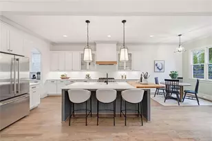 1329 Sylvan Cir NE, Brookhaven, GA 30319 - Photo 5