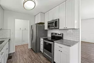 3125 Mangum Dr, Cumming, GA 30041 - Photo 3