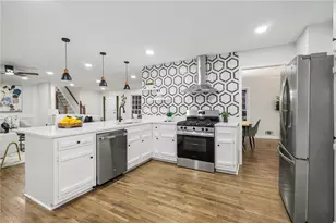 5464 Breathitt Dr SW, Lilburn, GA 30047 - Photo 11