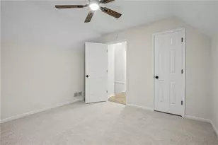 5464 Breathitt Dr SW, Lilburn, GA 30047 - Photo 29