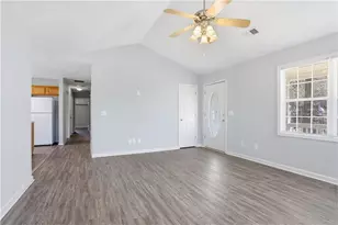 330 Chestnut Dr, Covington, GA 30016 - Photo 11