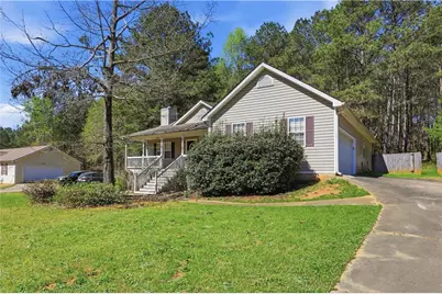 330 Chestnut Drive, Covington, GA 30016 - Photo 3