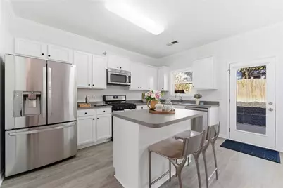 241 Ascott Lane, Woodstock, GA 30189 - Photo 3