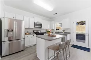 241 Ascott Ln, Woodstock, GA 30189 - Photo 3