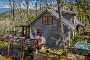 240 Mountain View Ct, Ellijay, GA 30536 - Photo 5