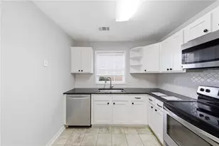 560 Manning Rd SW, Marietta, GA 30064 - Photo 13