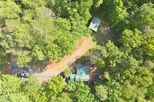 225 Overlook Cir, Clarkesville, GA 30523 - Photo 3