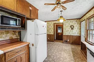 8930 Thornton Blvd, Jonesboro, GA 30236 - Photo 9