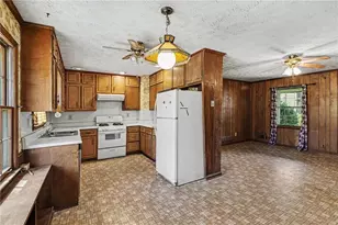 8930 Thornton Blvd, Jonesboro, GA 30236 - Photo 11