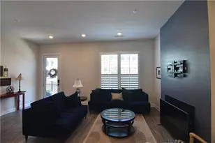 137 Pearl St, Woodstock, GA 30188 - Photo 7