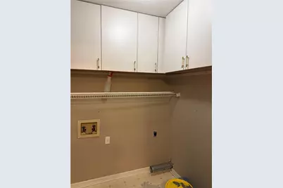 8910 Bridgewater Drive, Gainesville, GA 30506 - Photo 3