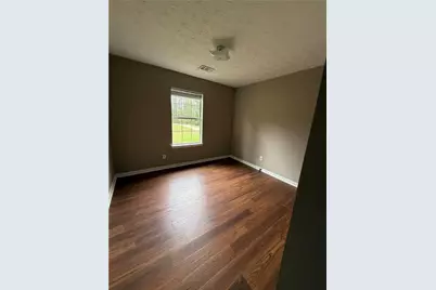 8910 Bridgewater Drive, Gainesville, GA 30506 - Photo 11
