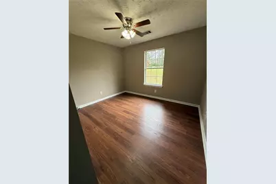 8910 Bridgewater Drive, Gainesville, GA 30506 - Photo 5