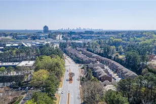 101 Newcomb Ct, Atlanta, GA 30328 - Photo 9