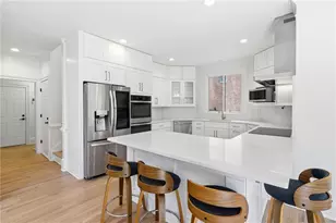 10675 Oxford Mill Cir, Alpharetta, GA 30022 - Photo 13